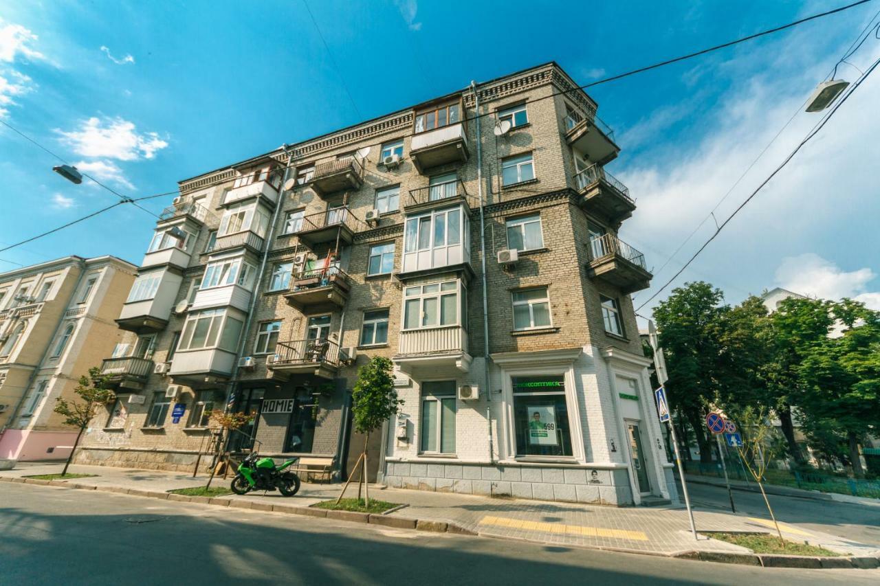 Lux , Two Bedrums Kiev Exteriör bild